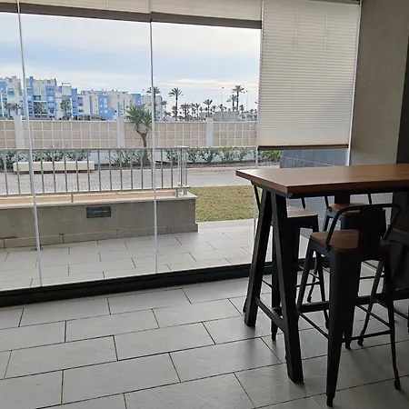 Sybarix Beach: 1ª Linea De Playa Apartment