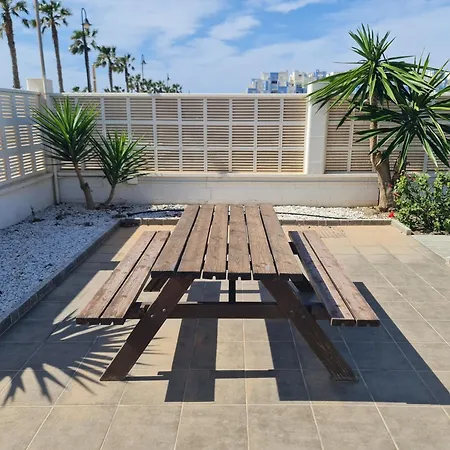 Sybarix Beach: 1ª Linea De Playa Apartment